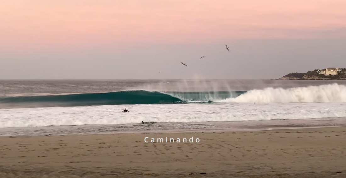 CAMINANDO // México - Um filme de Enrico Malha