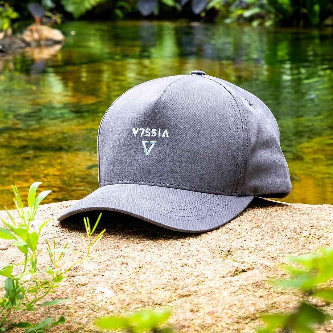 Boné Vissla Invert Cinza