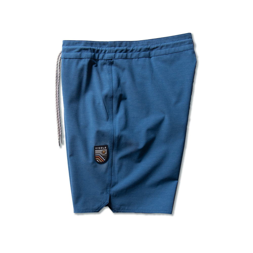 Boardshort Upcycled Coconut Vissla 18,5'' Solid Sets Azul