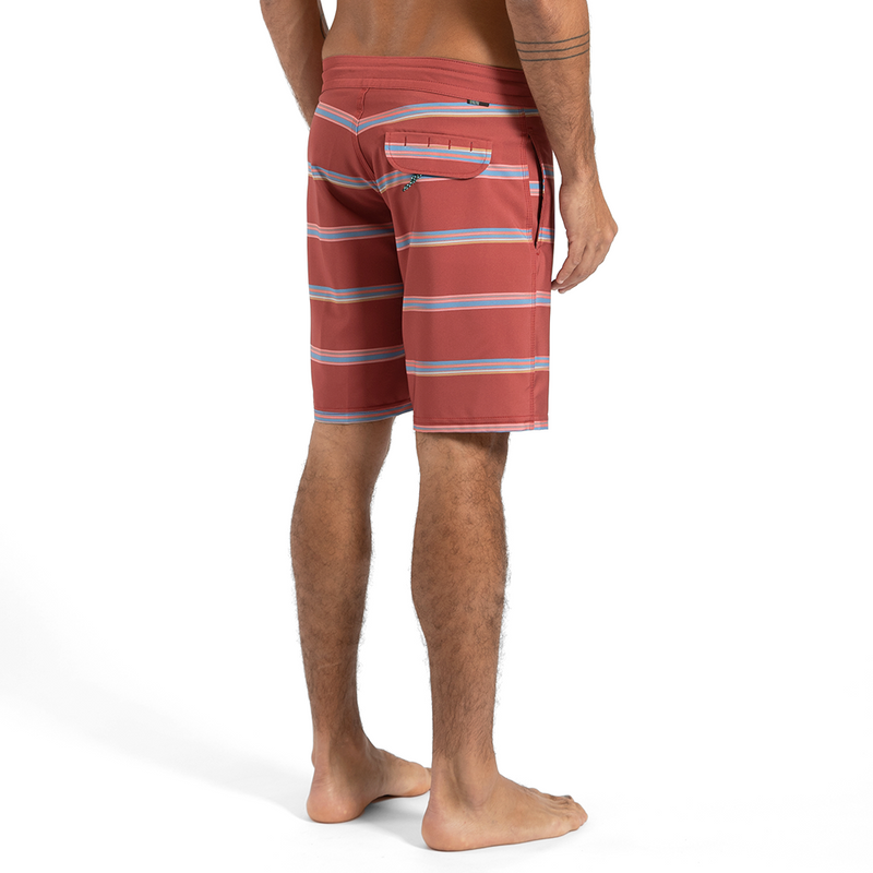 Boardshort Vissla 18,5'' Spaced Out Vermelho