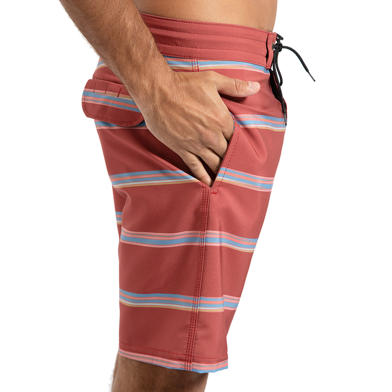 Boardshort Vissla 18,5'' Spaced Out Vermelho