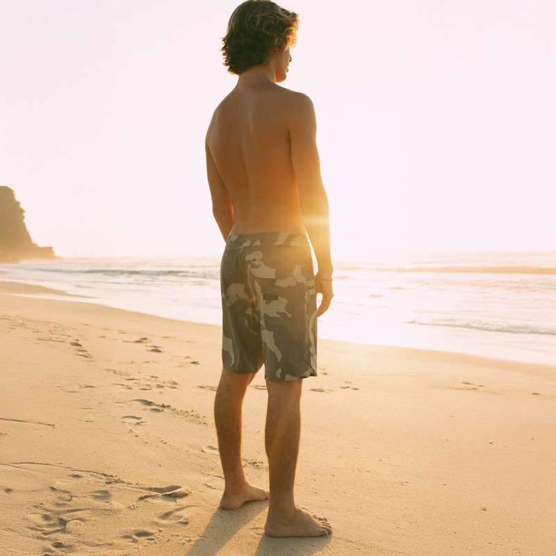 Boardshort Vissla 18,5" Solid Sets Verde