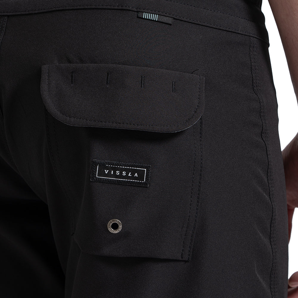 Boardshorts Preto Vissla Solid Sets