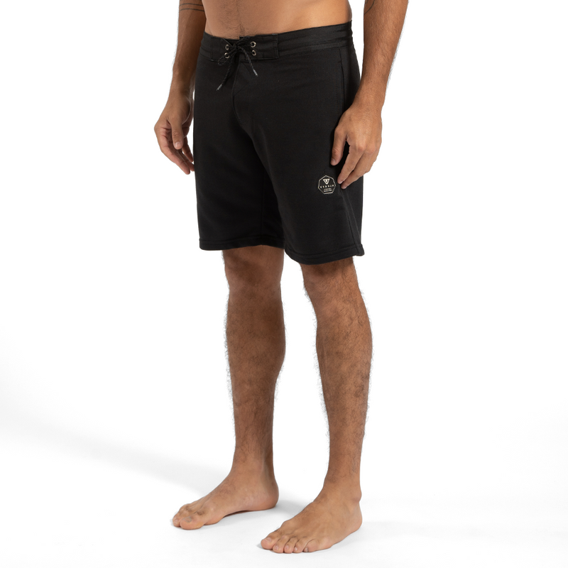 Walkshort Sofa Surfer Vissla 18,5'' Solid Sets Preto