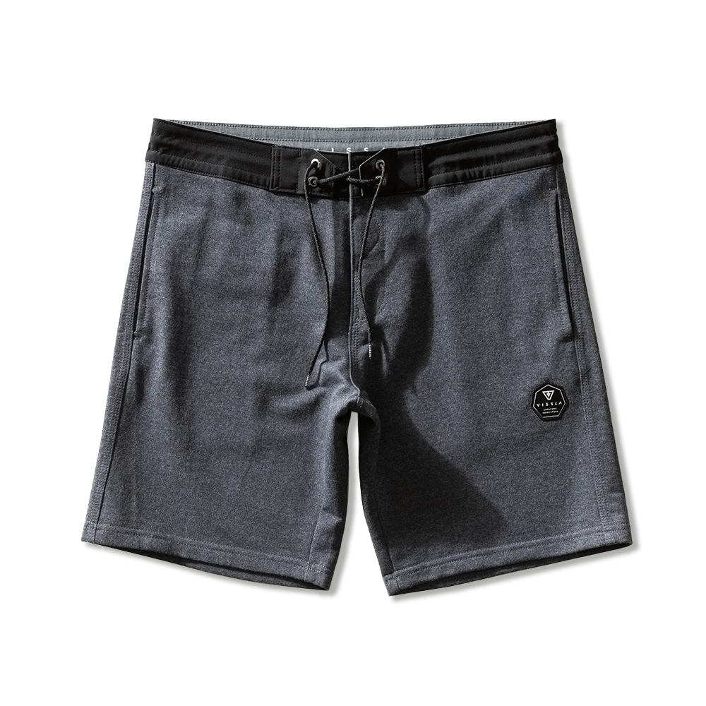 Walkshorts Sofa Surfer 18,5 Preto Vissla Solid Sets