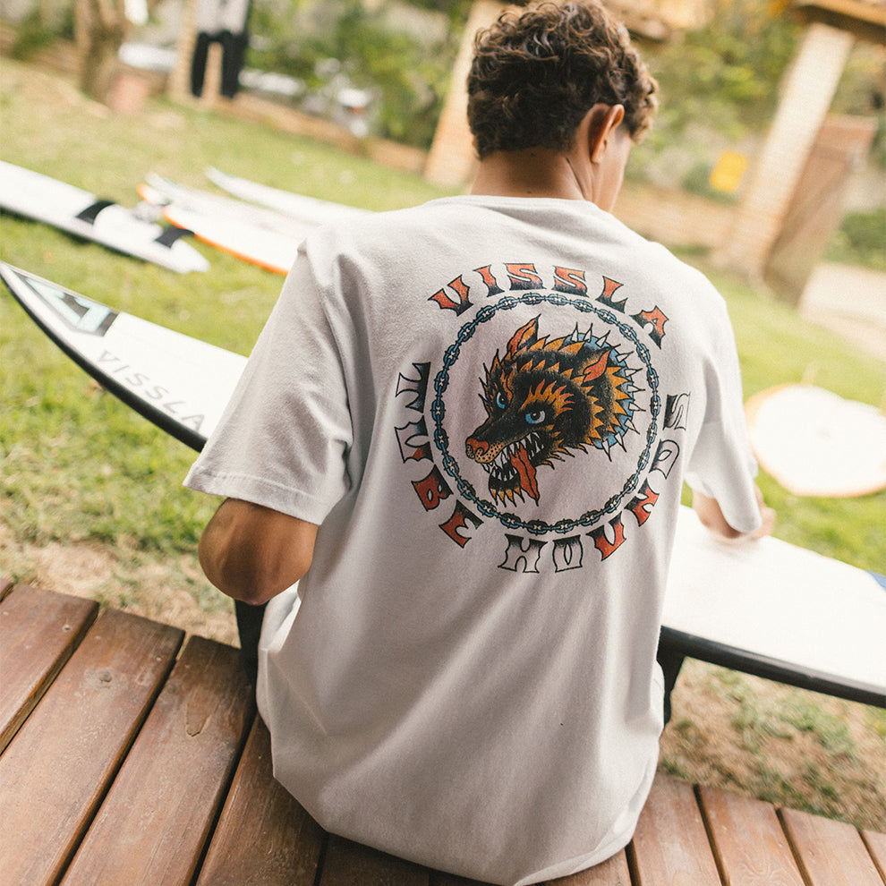 Camiseta Manga Curta Branca Vissla Tube Hounds
