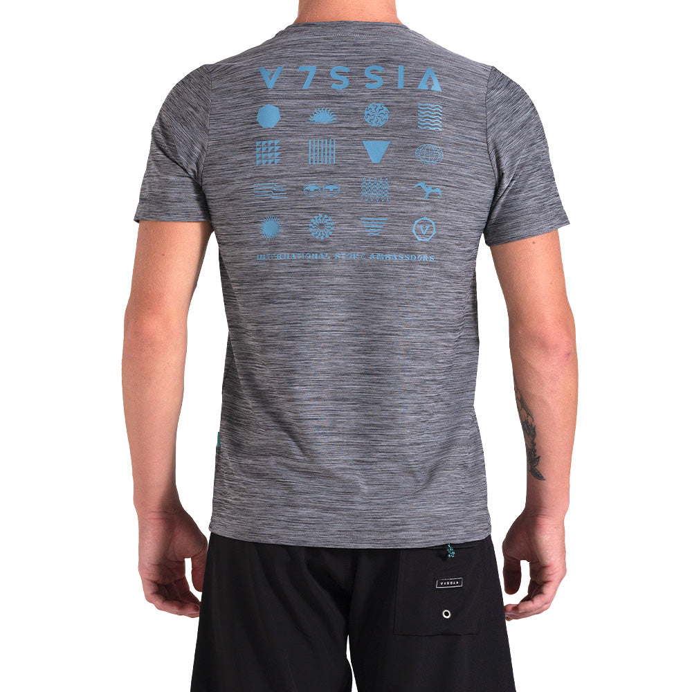 Camiseta Vissla Glyphs Comp Lite Cinza