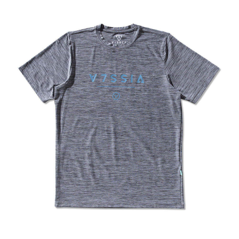 Camiseta Vissla Glyphs Comp Lite Cinza